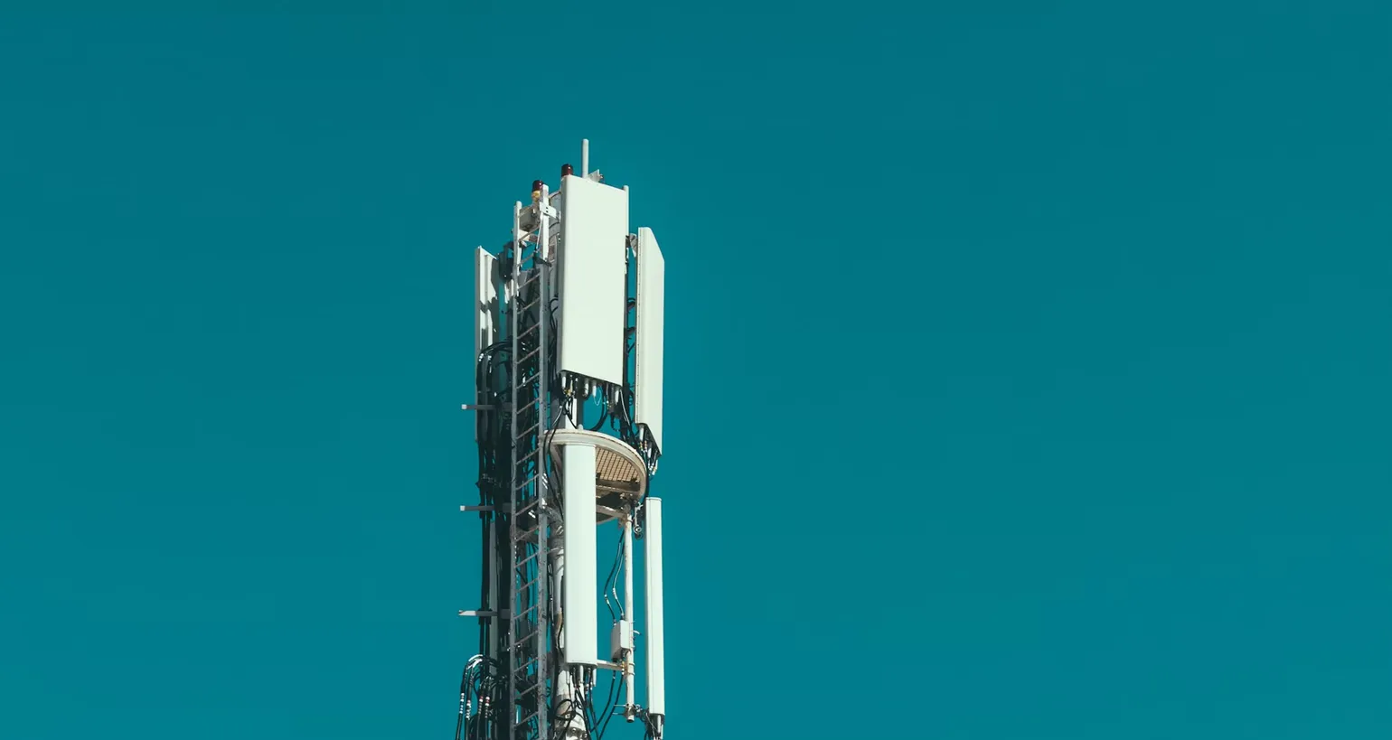 What are the disadvantages of 5G Standalone?