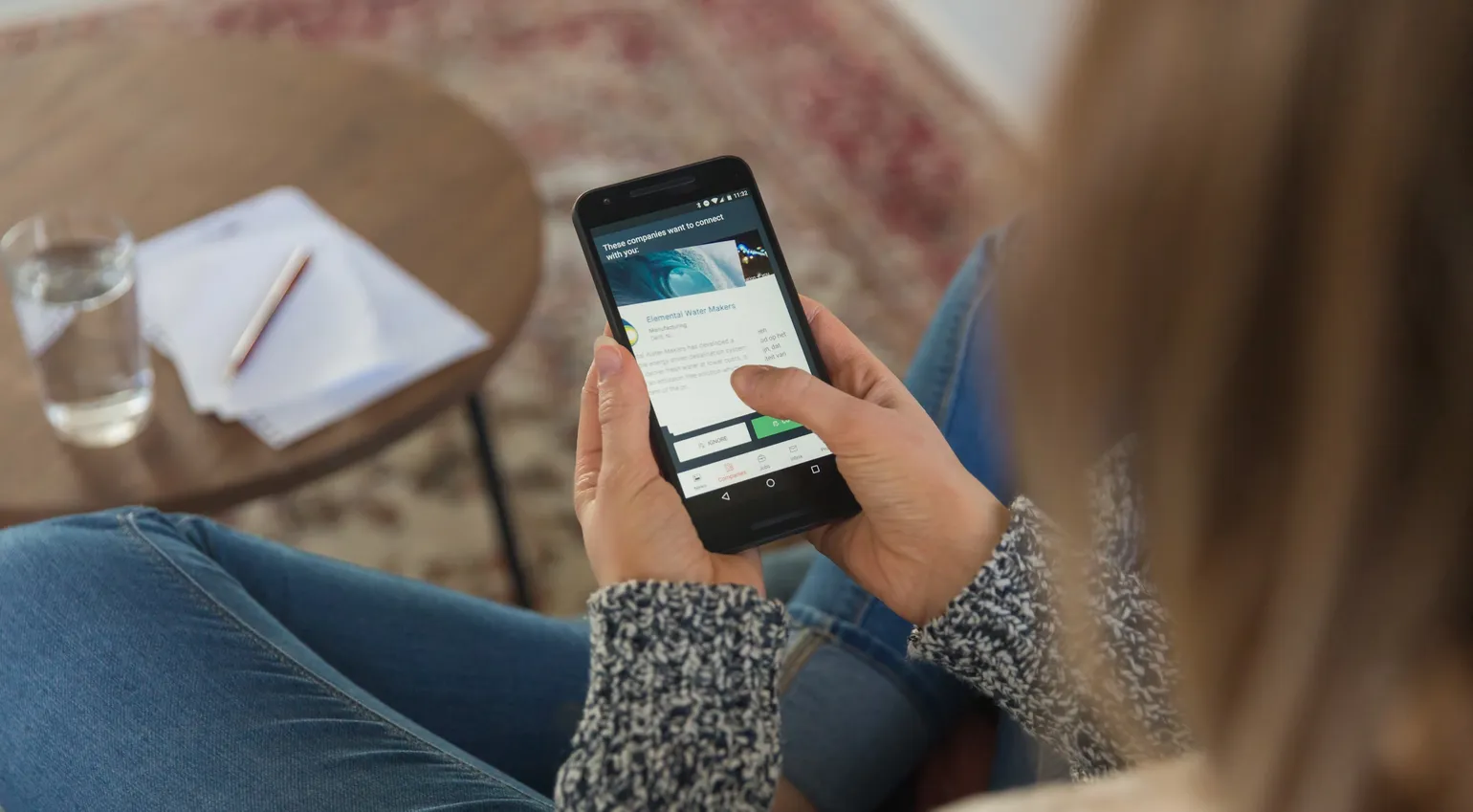Where can I find and compare phone contracts?